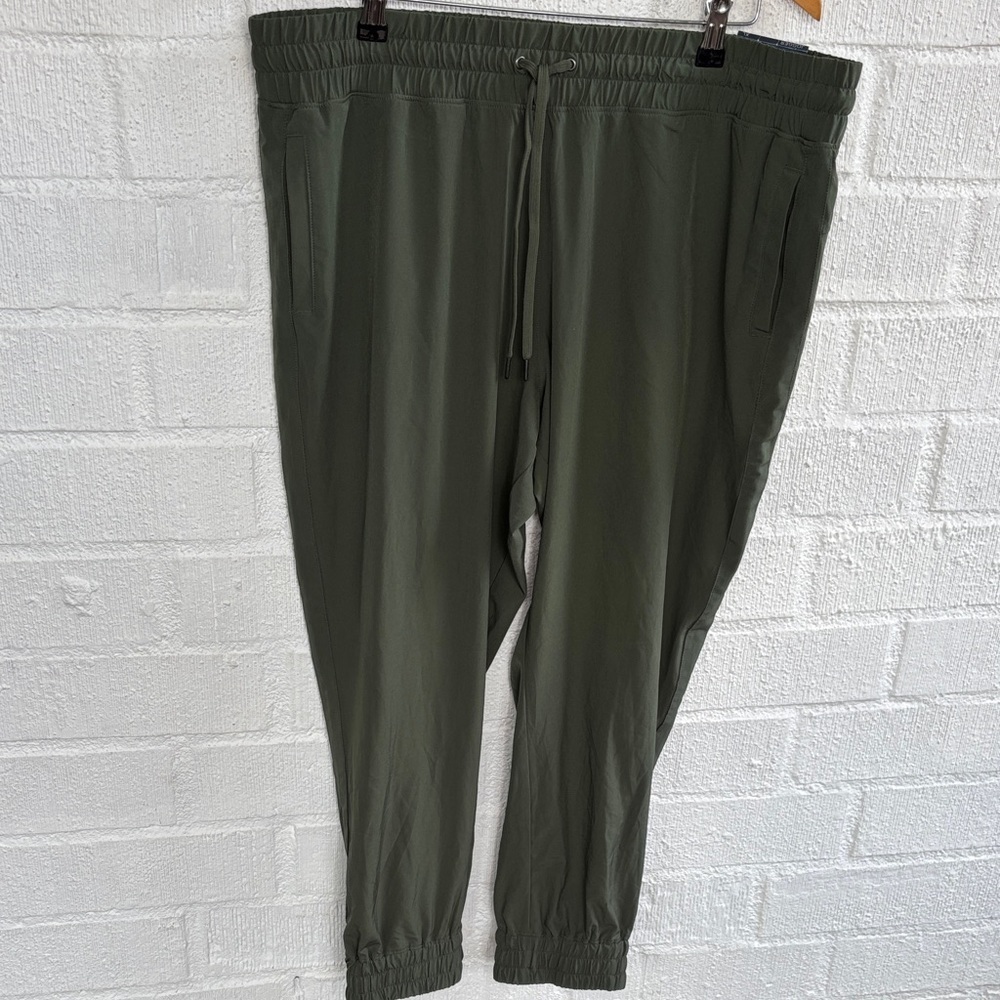 Tek Gear Drawstring Mid Rise Relaxed Fit Green Joggers sz XL